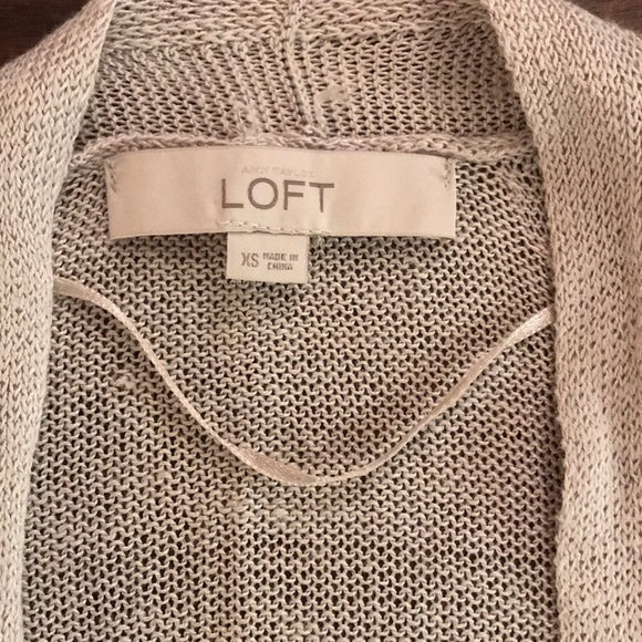 ‼️LAST DAY‼️ VGUC~Ann Taylor Loft Sweater - Picture 6 of 7